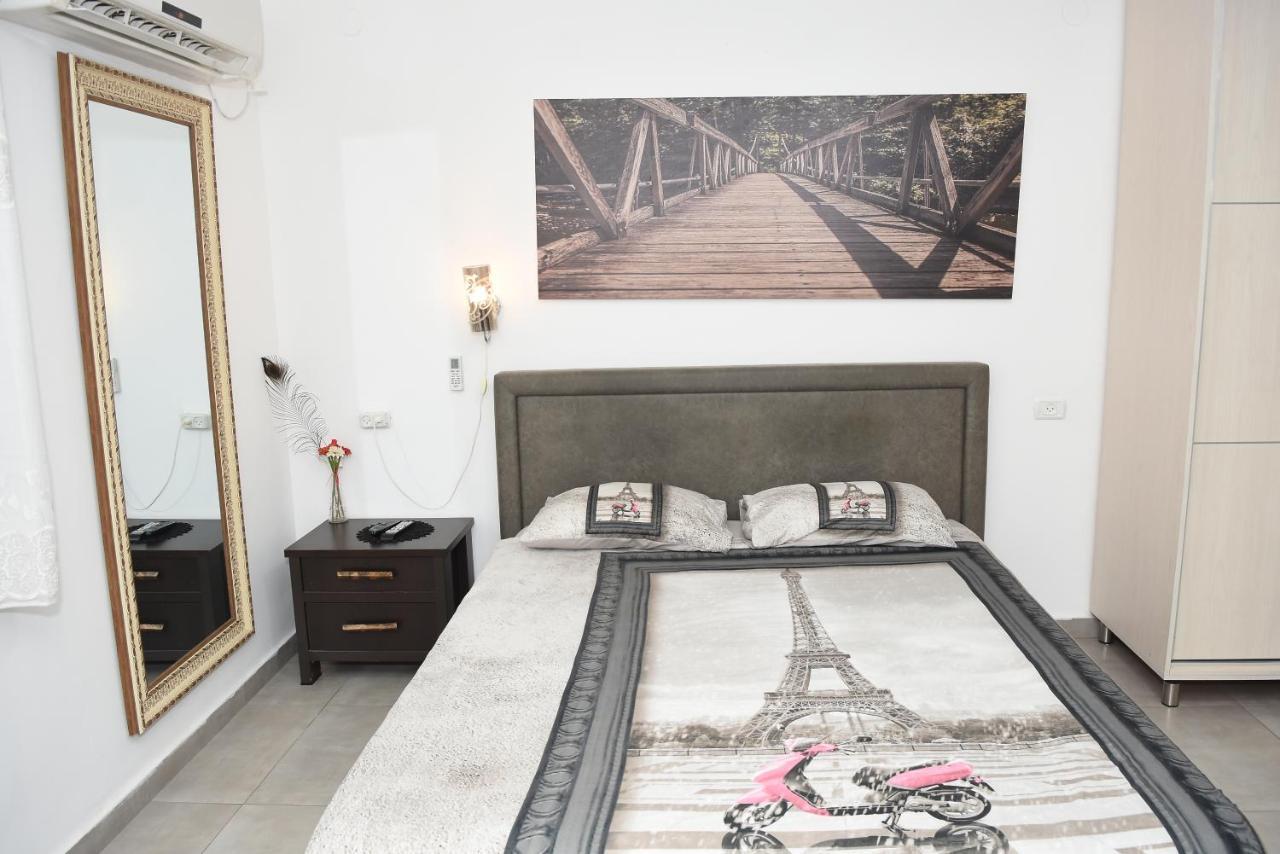 Sweet Dreams Apartment Тиберия Екстериор снимка