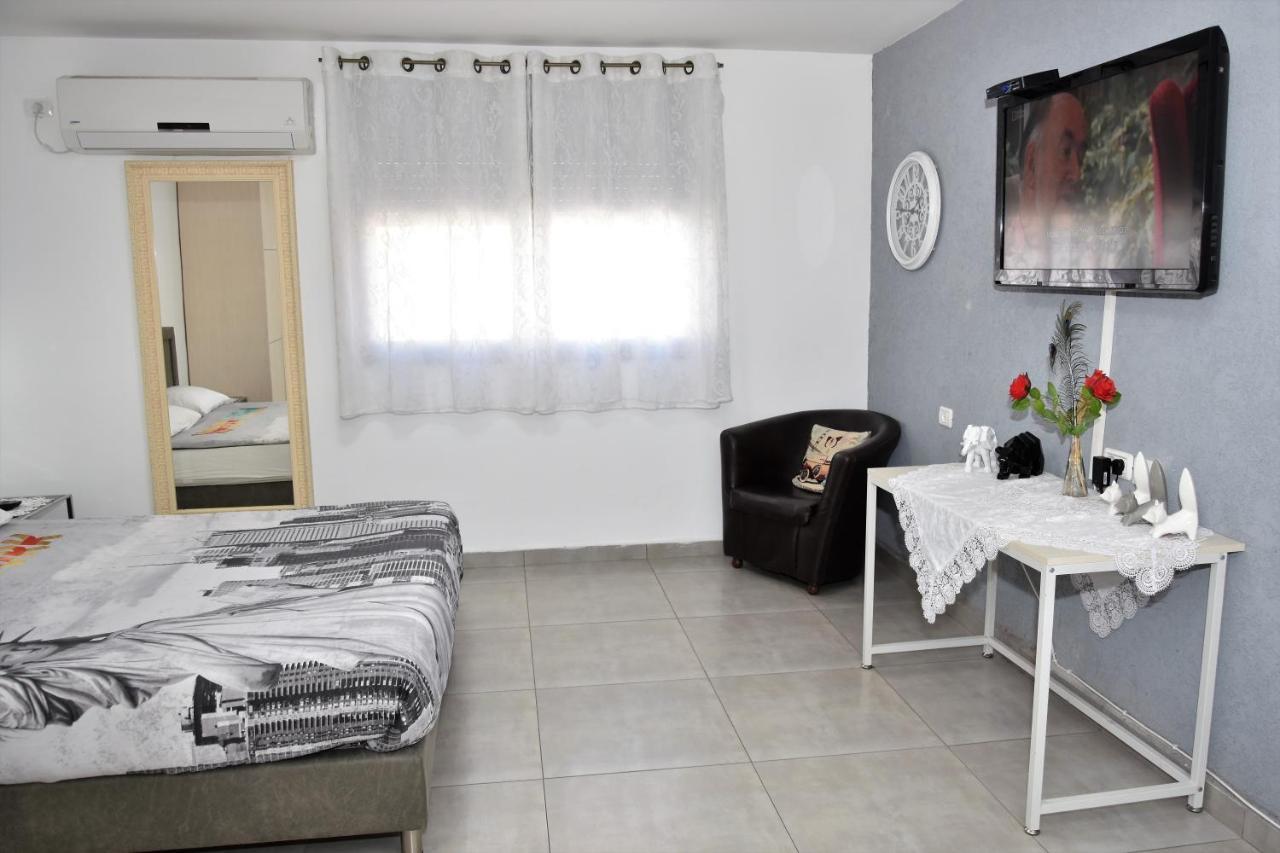 Sweet Dreams Apartment Тиберия Екстериор снимка