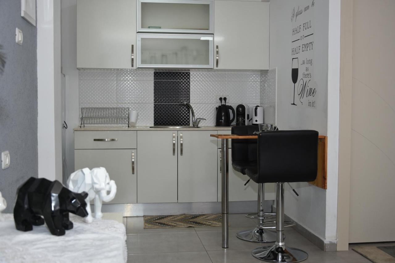 Sweet Dreams Apartment Тиберия Екстериор снимка
