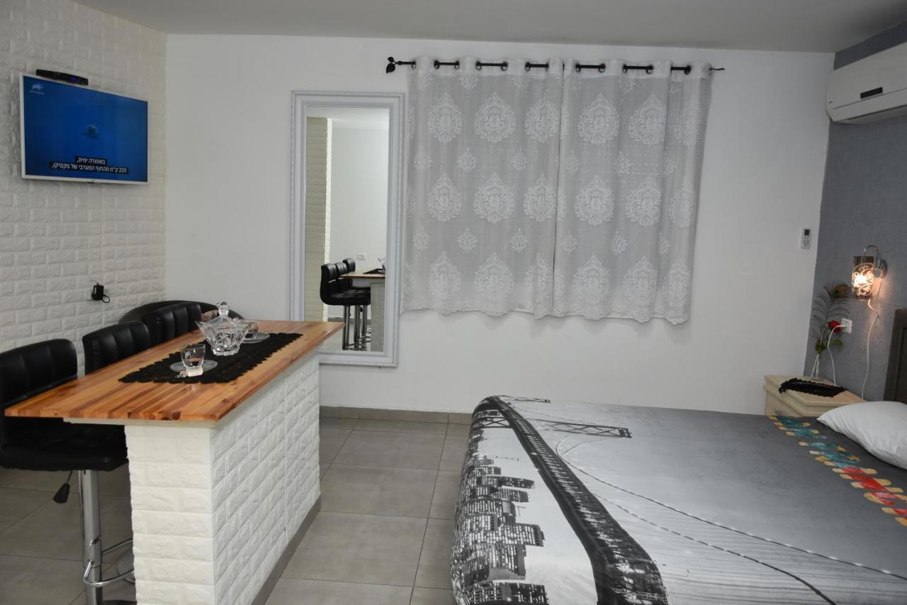 Sweet Dreams Apartment Тиберия Екстериор снимка